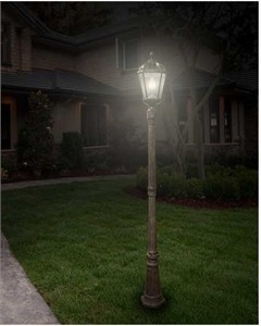 Gama Sonic GS-98S Royal Solar Lamp Post Light