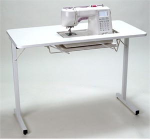 Arrow 601 Sewing Table 