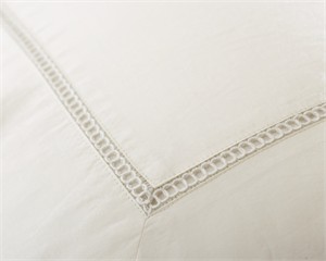 Ambiance 400 Thread Count Cotton Sateen Sheet Set
